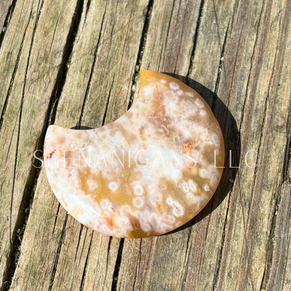 Flower Agate Crescent Moon - Crystal Carving