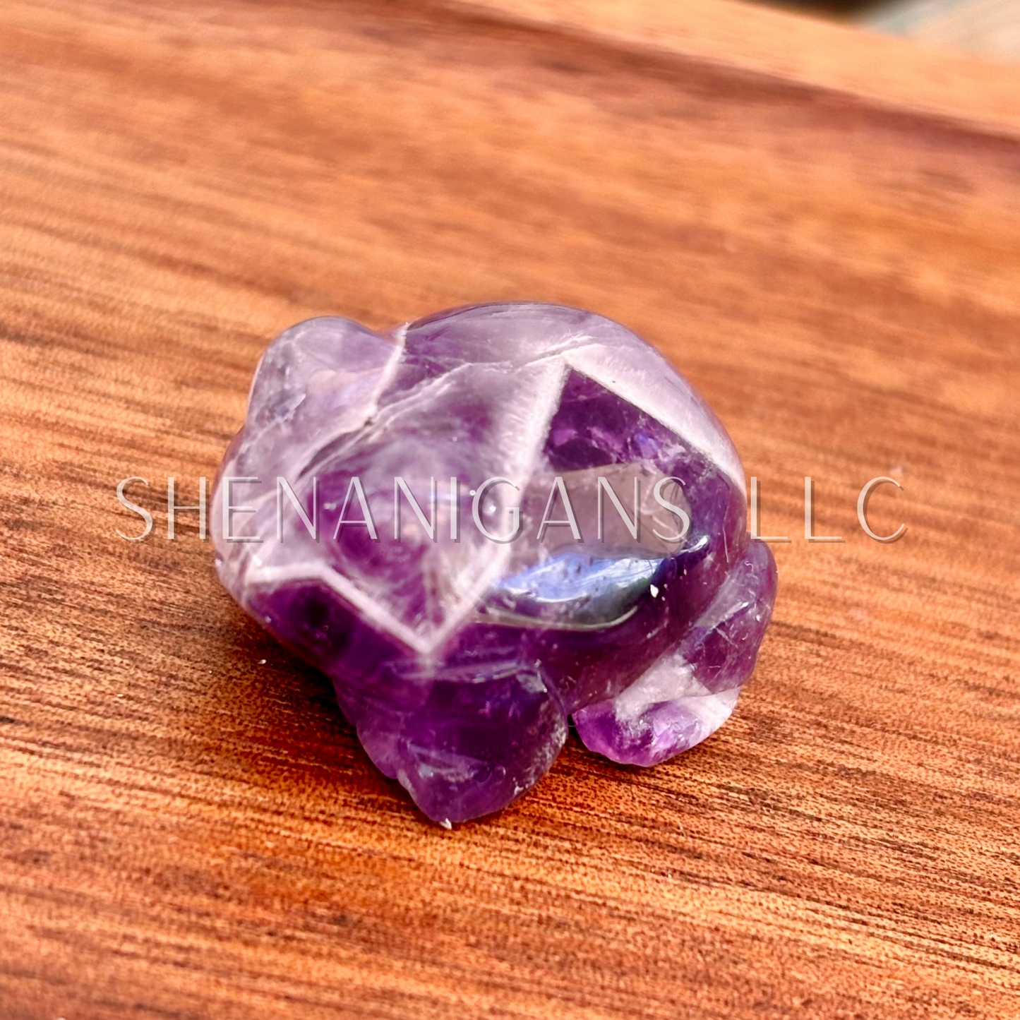 Toad - Crystal Carving