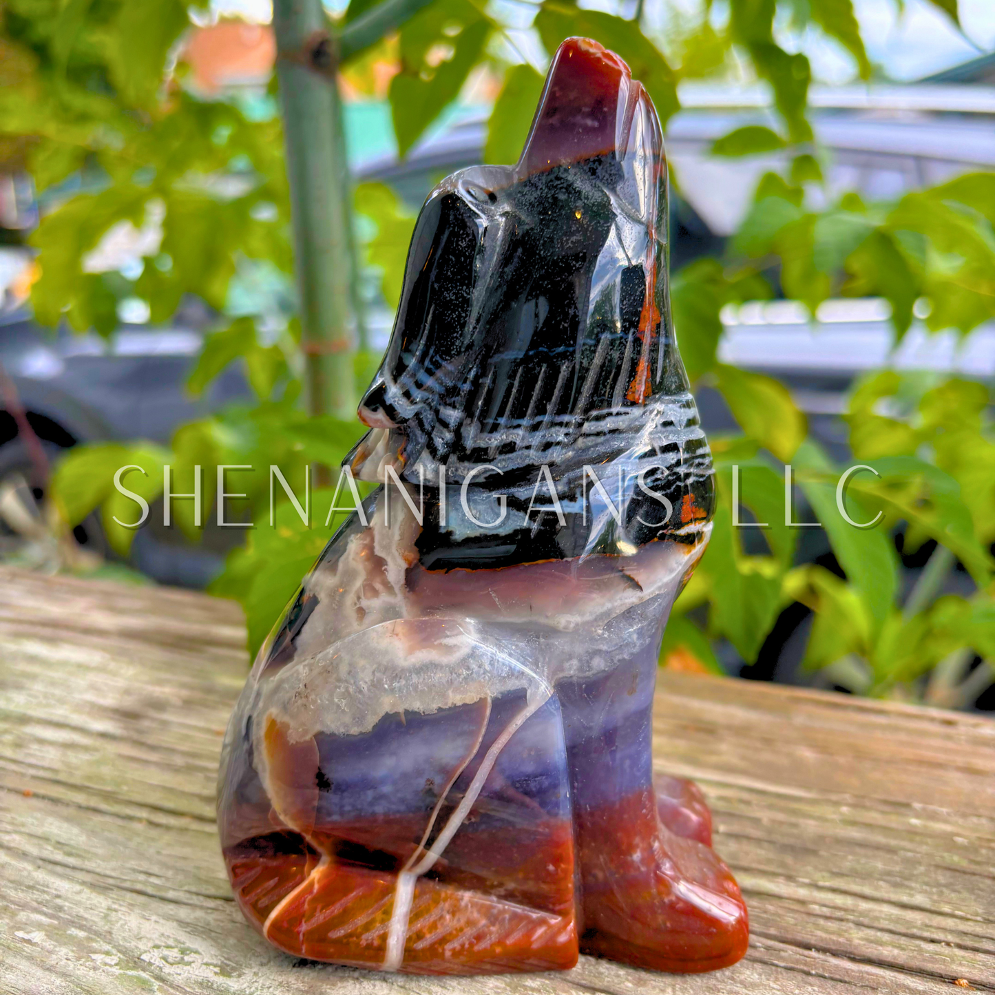 Howling Wolf - Sardonyx